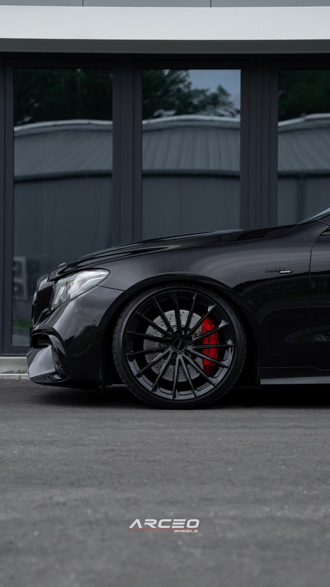 9.0*21-5*120 ET30 72.6 Gloss Black BERLIN