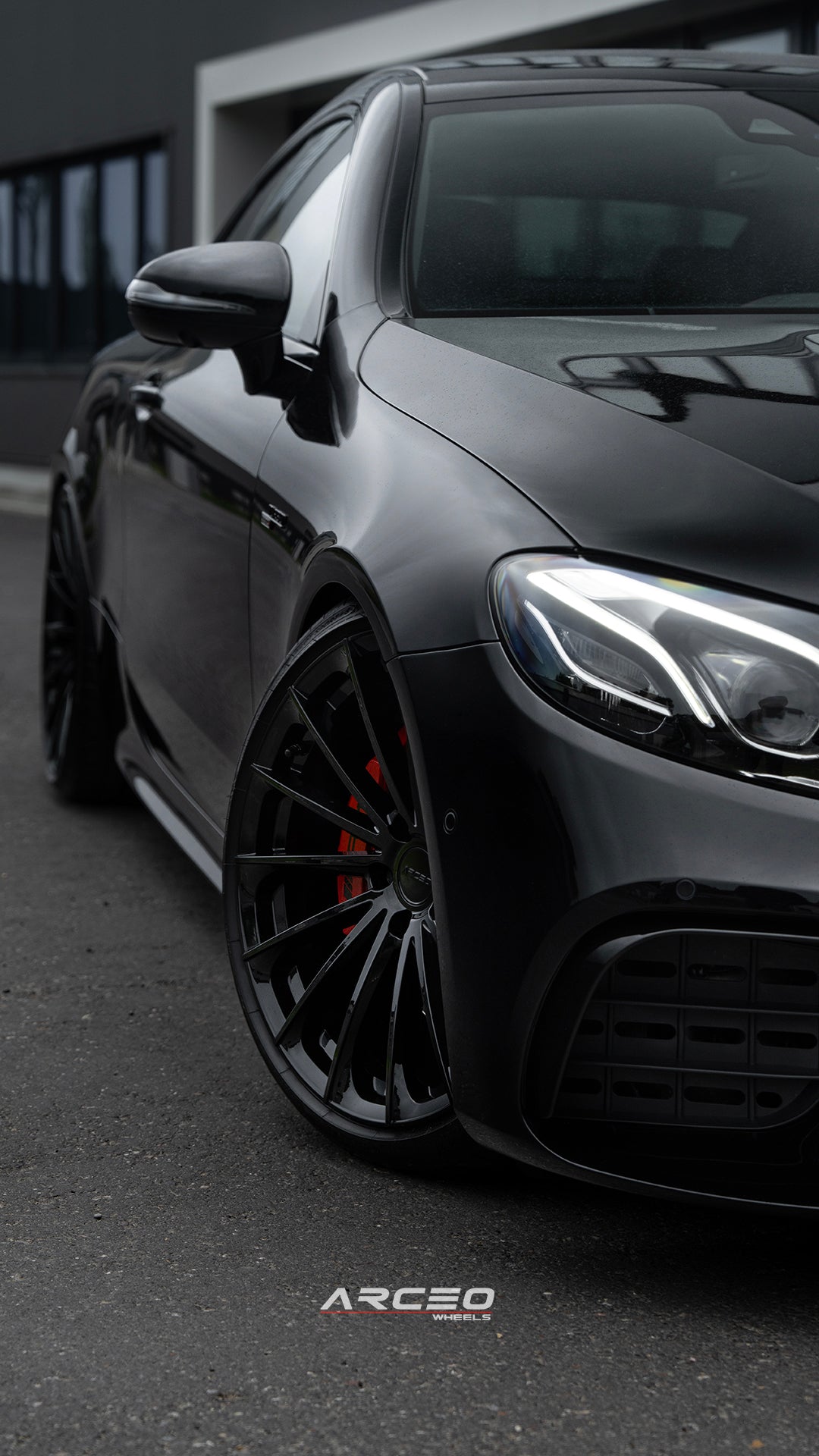 10.5*21-5*114.3 ET40 70.6 Gloss Black BERLIN