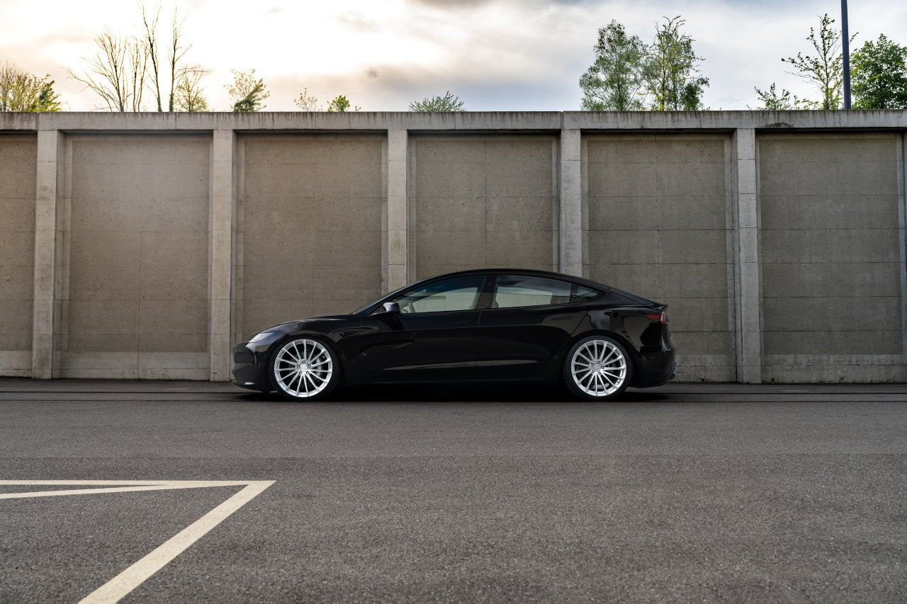 9.0*21-5*108 ET35 73.1  Hyper Silver BERLIN
