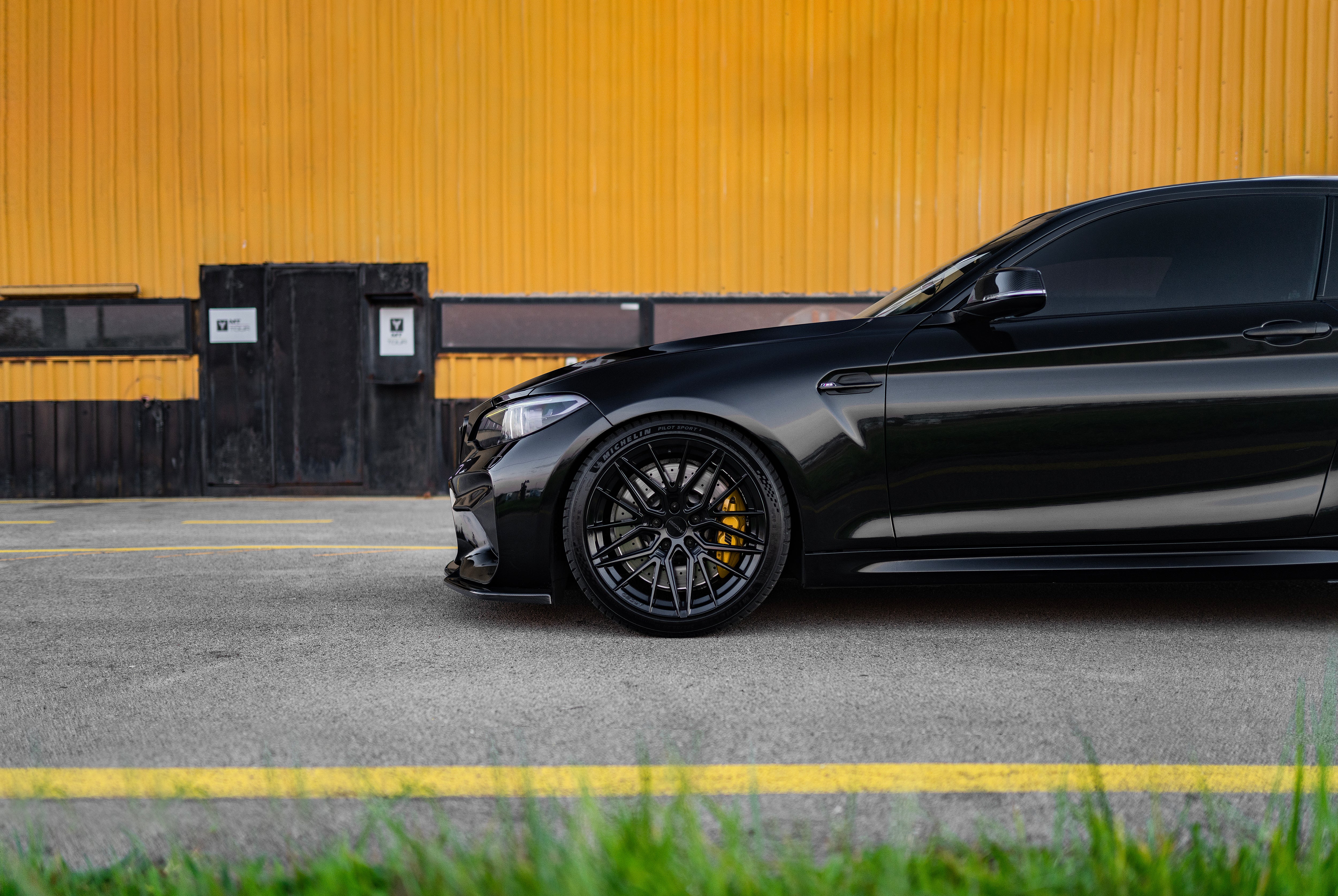 9.5*19-5*114.3 ET40 73.1 Black SEVILLA